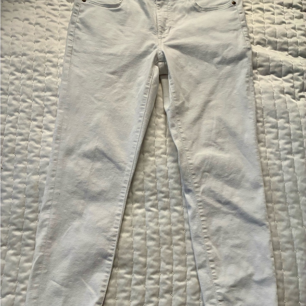 Tahari White Women’s Stretch Jeans Straight Leg 28